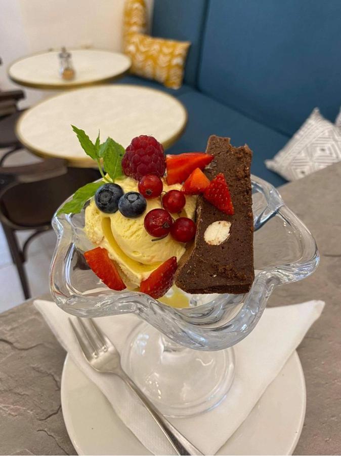 Apartmany Cafe-Cafe Їчін Екстер'єр фото